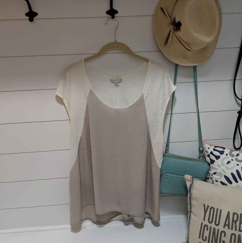 Cap sleeve color block shirt